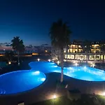 Hotel Temesa 4*