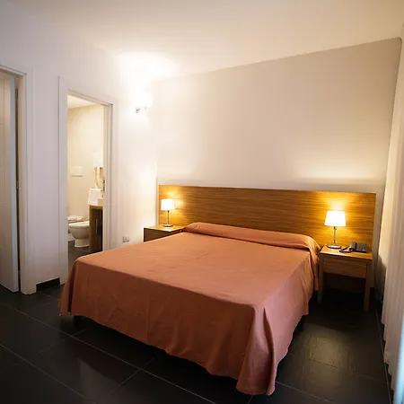 Hotell Temesa 4*