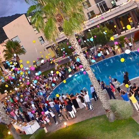 Temesa 4*